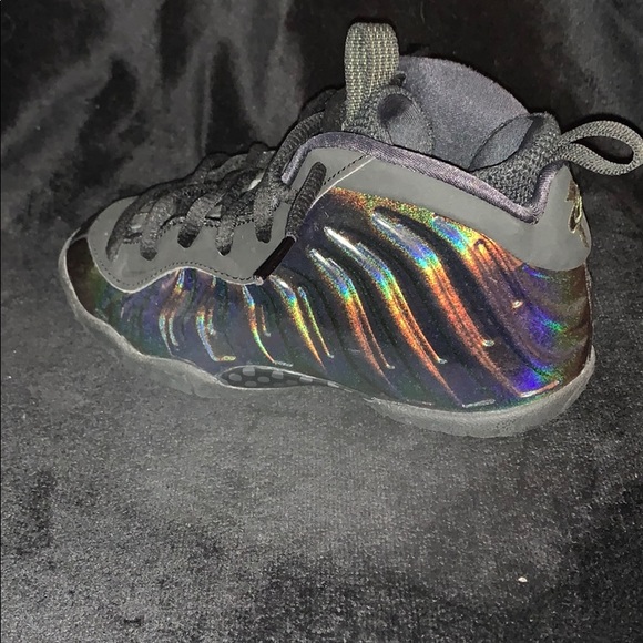 nike foamposite kids